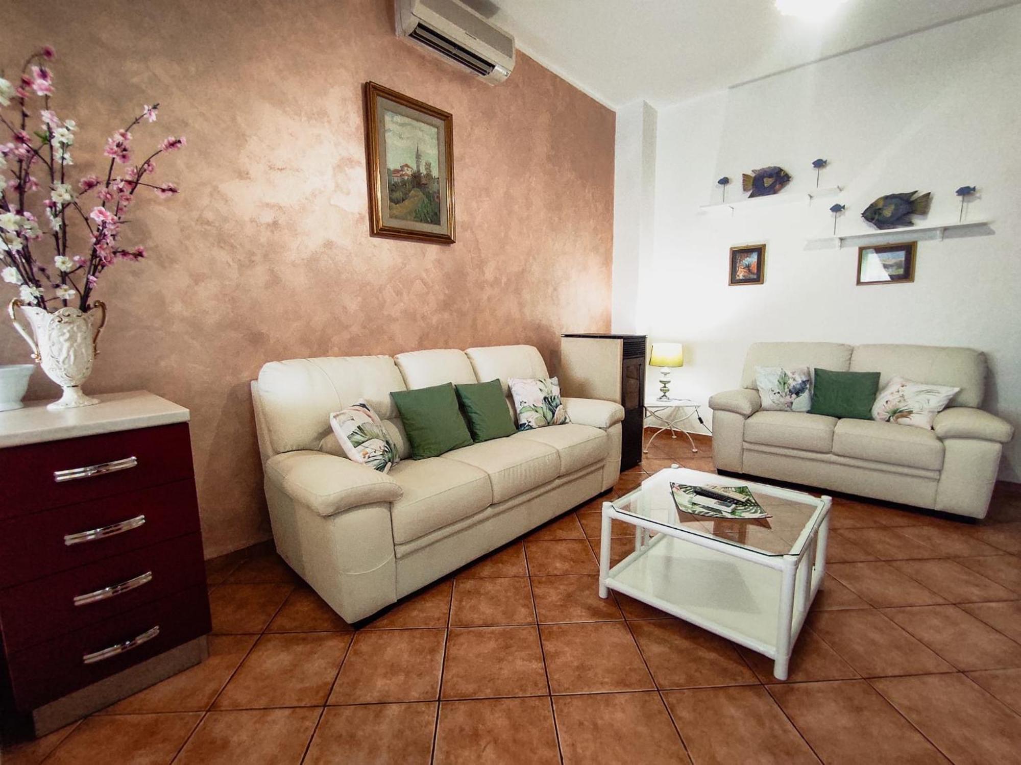 Apartamento Casa Giulia Al Centro Di Olbia Codice Iun P4011 Exterior foto